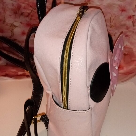 DISNEY DANI MINNIE MOUSE PINK MINI BACKPACK - Picture 10 of 11